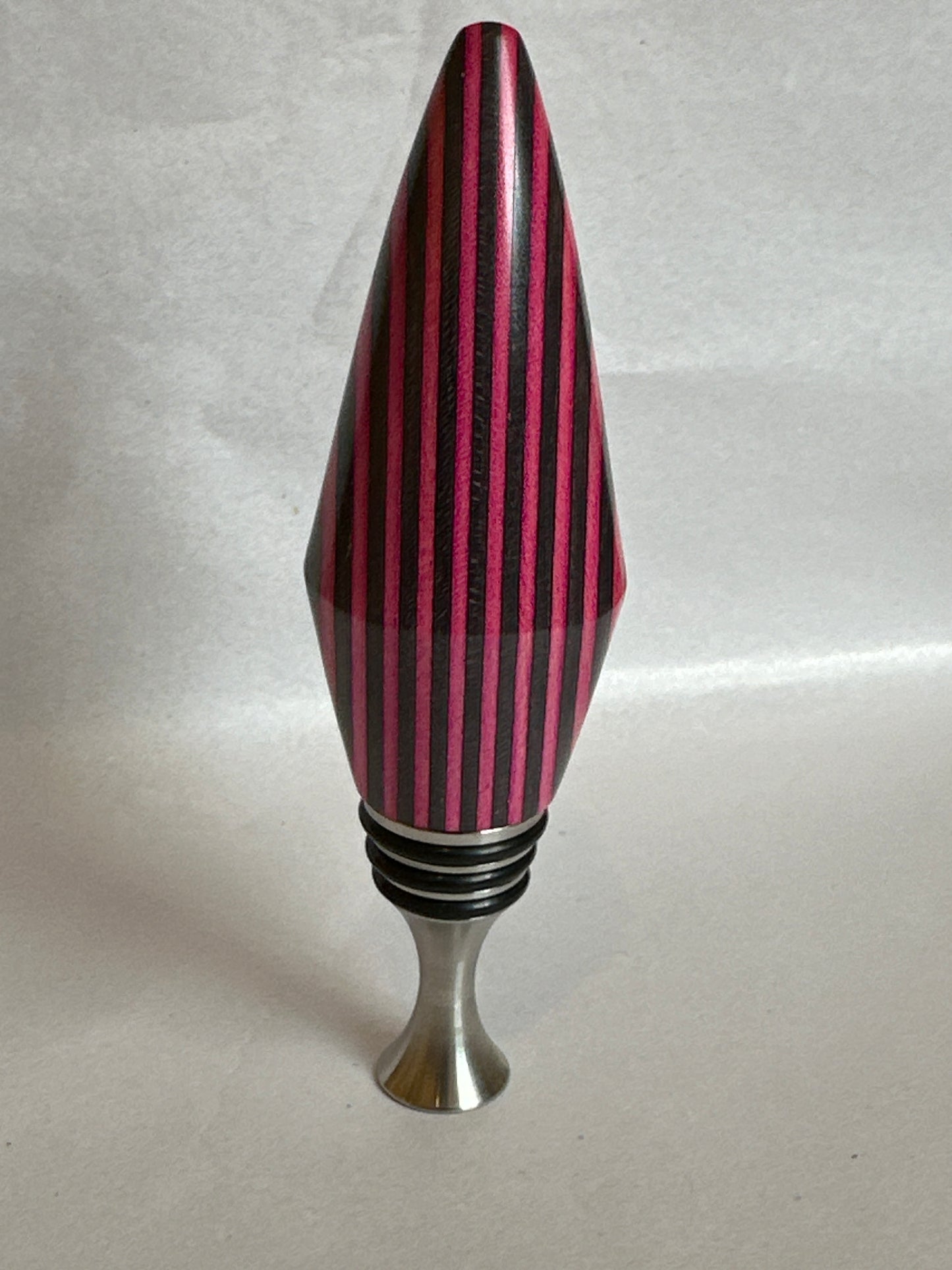 Pink Arrow Bottle Stopper