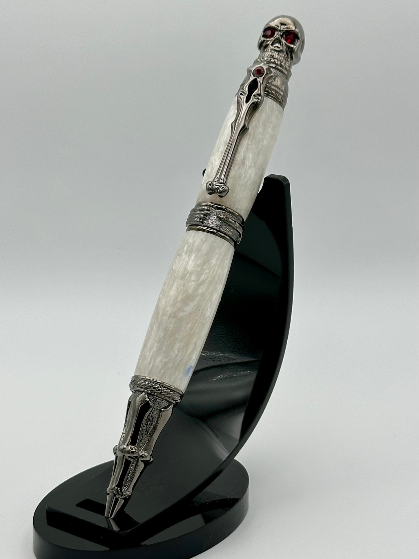 Skull and Bones Pen – Gun Metal