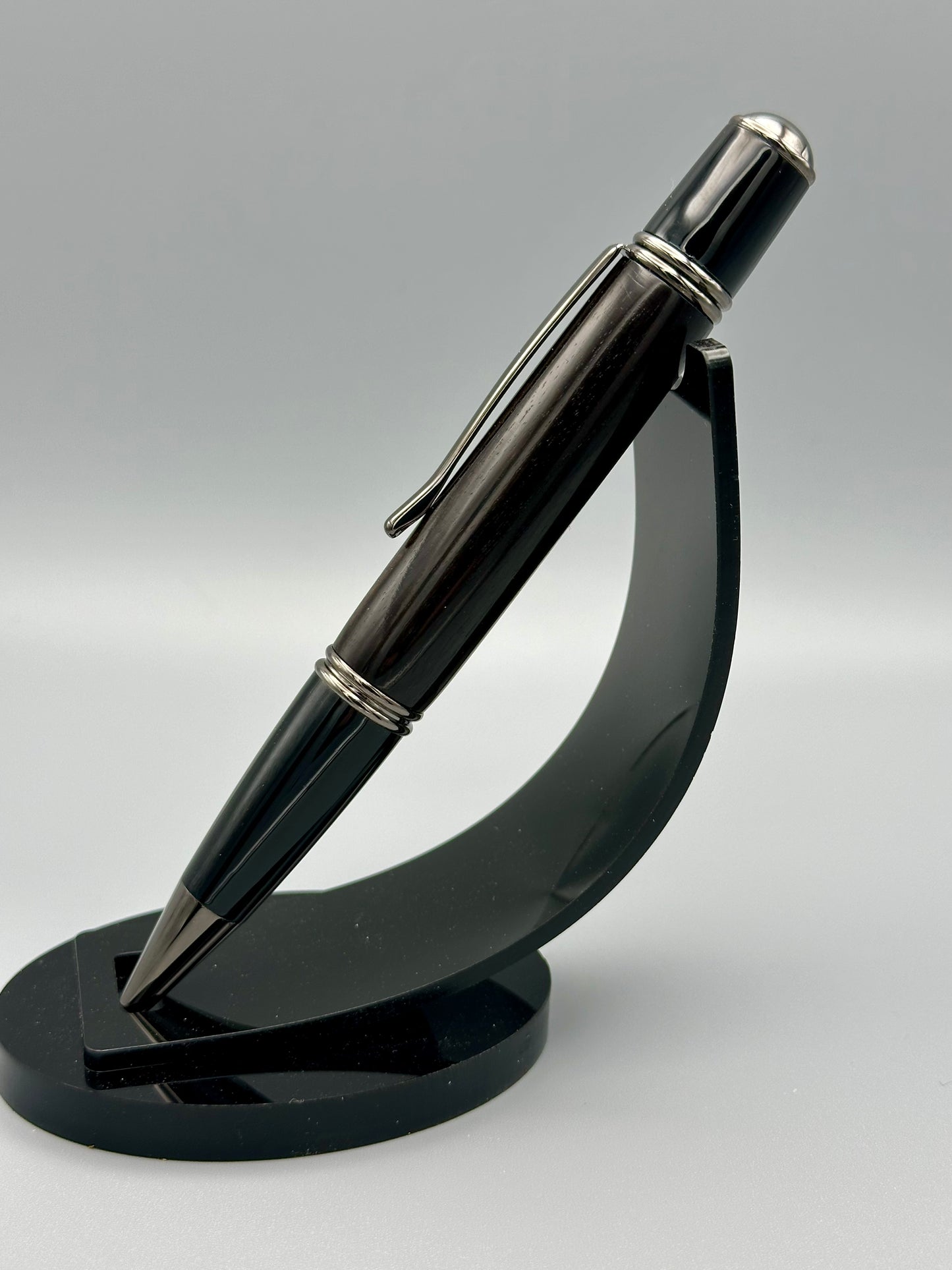 Black and white in black and gun metal Executive Twist Pen